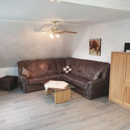 Apartamento Komfortable In By Interhome *